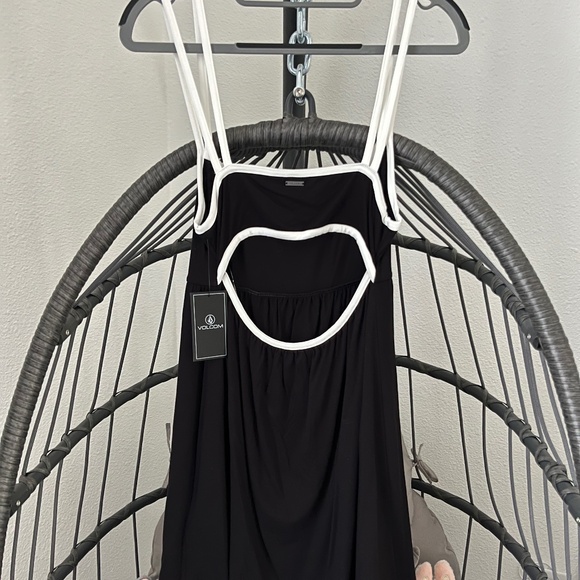 VOLCOM Oceanica Fit & Flare Black Dress NWT - Picture 4 of 10